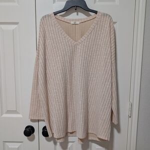 Entro Ribbed V-Neck Sweater in Cream